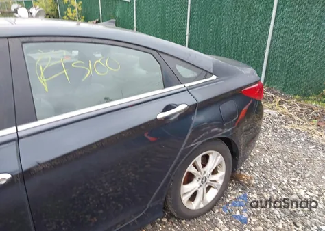 2013 Hyundai Sonata Limited z USA, uszkodzony, nr VIN 5NPEC4AC7DH511971